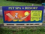 The Pet Spa & Resort, Franklin sponsor sign